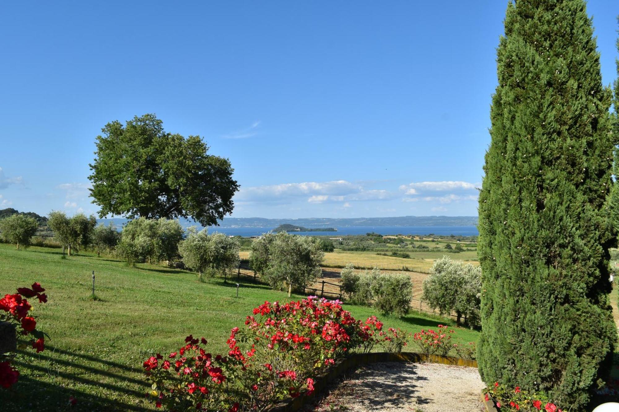 Agriturismo Le Ginestre Villa Capodimonte Exterior photo